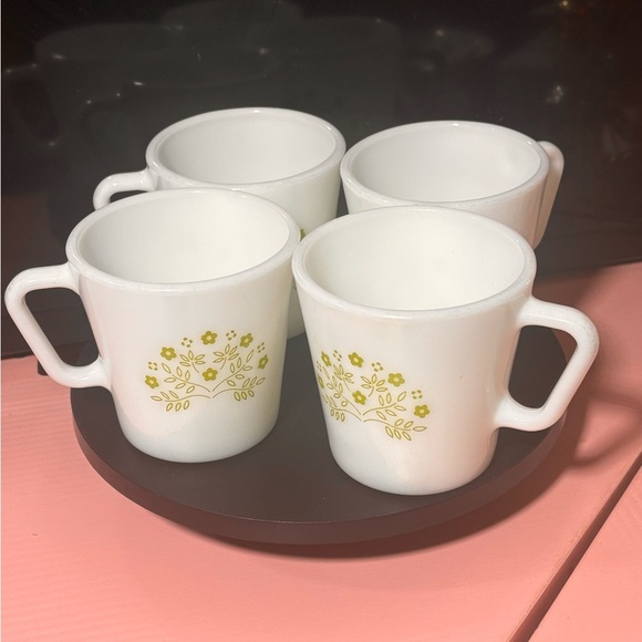 Vintage Pyrex Summer Impressions Honeydew Green Milk Glass Coffee Mugs Set of 4 - Picture 1 of 7